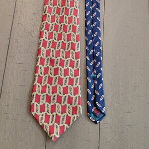 VTG Tommy Hilfiger Men's Tie Paisley Red Blue Italian Silk Made in USA 59"